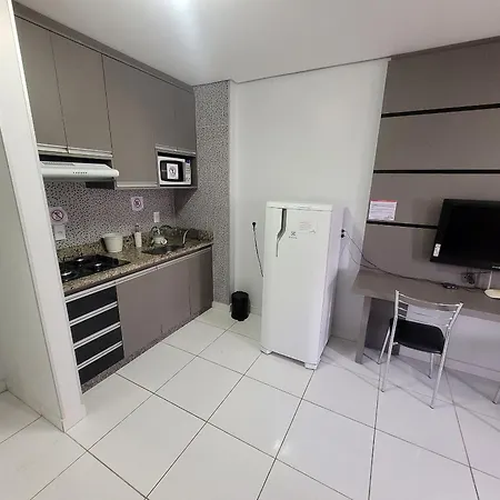 Lagoa Flat Service Rm Hopsedagem Caldas Novas Exterior photo