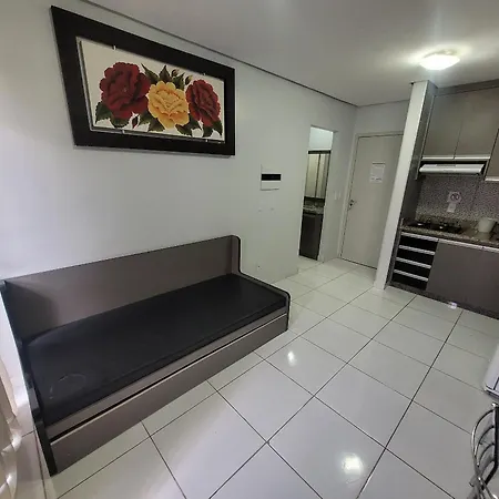 Lagoa Flat Service Rm Hopsedagem Caldas Novas Exterior photo