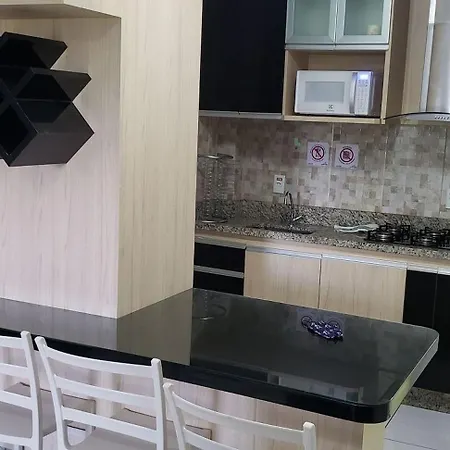 Lagoa Flat Service Rm Hopsedagem Caldas Novas Exterior photo